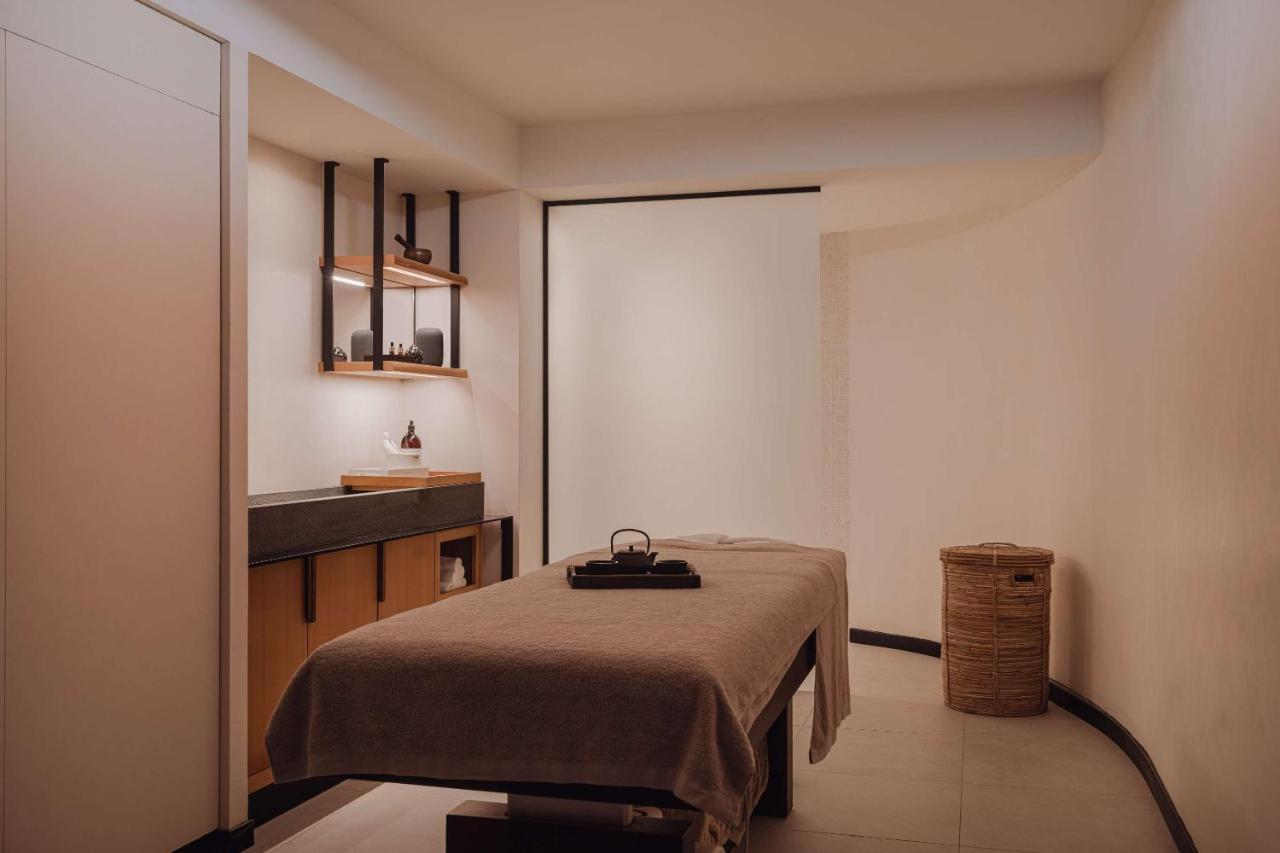Nobu Hotel Barcellona Esterno foto Treatment room at the spa