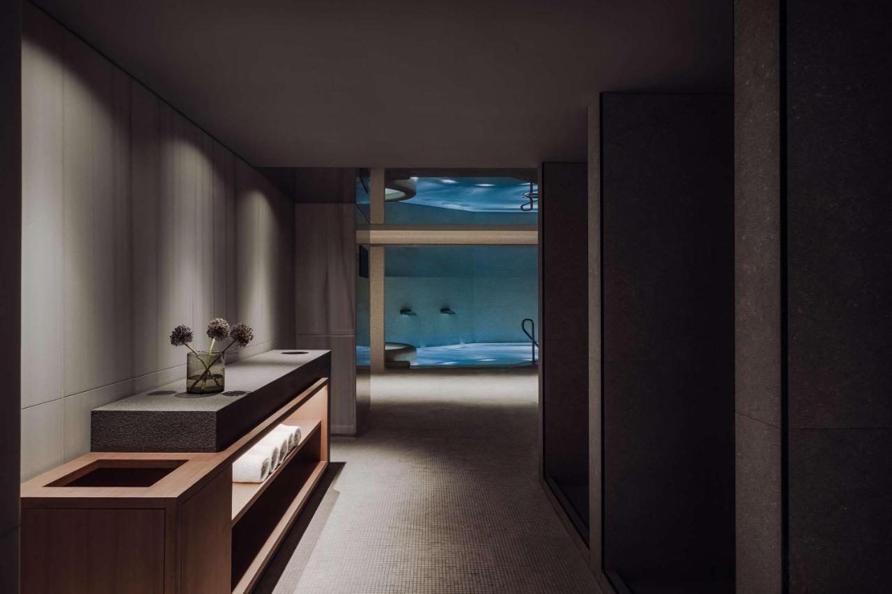 Nobu Hotel Barcellona Esterno foto Interior of the spa